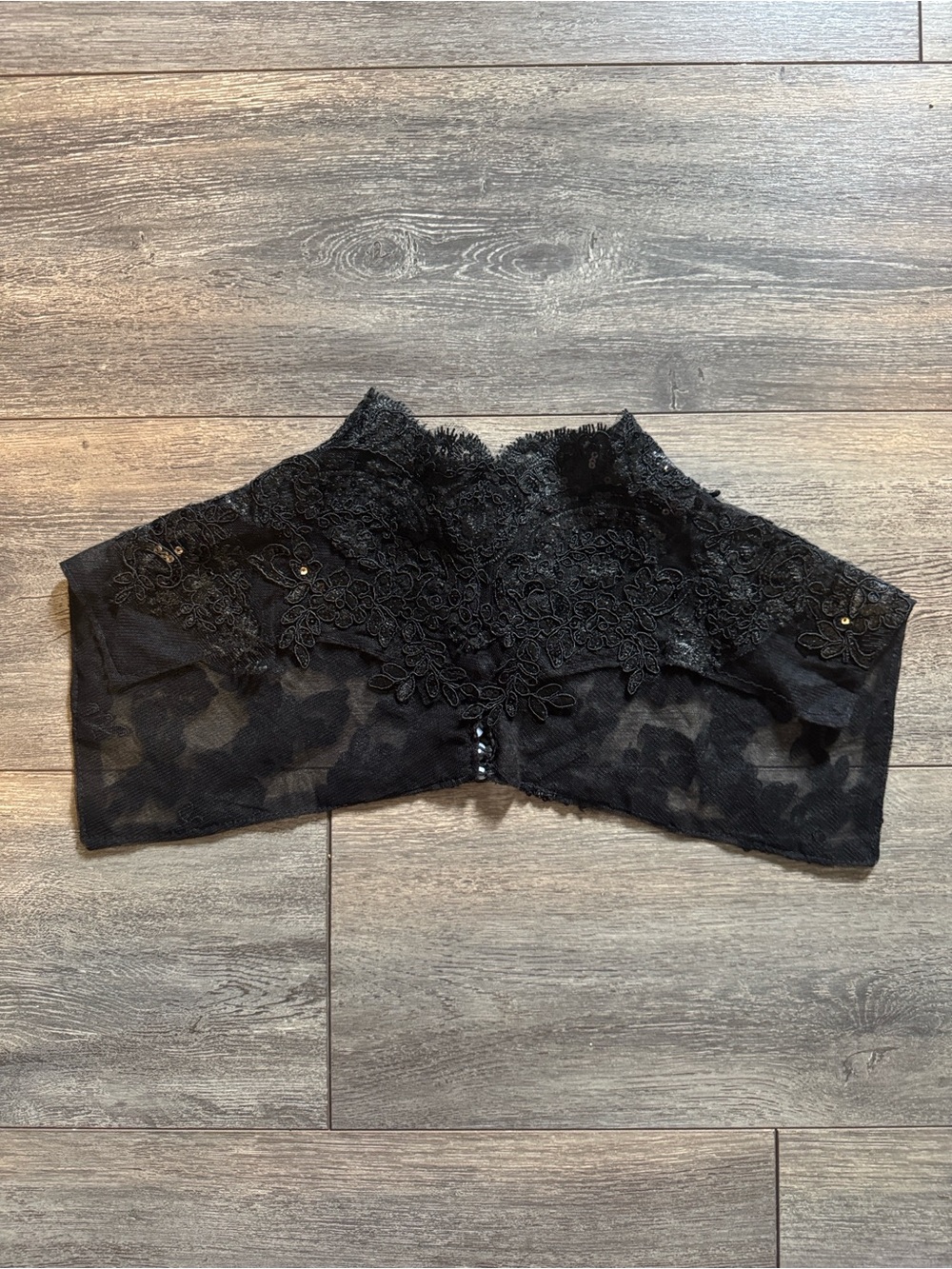 Lace shoulder wrap